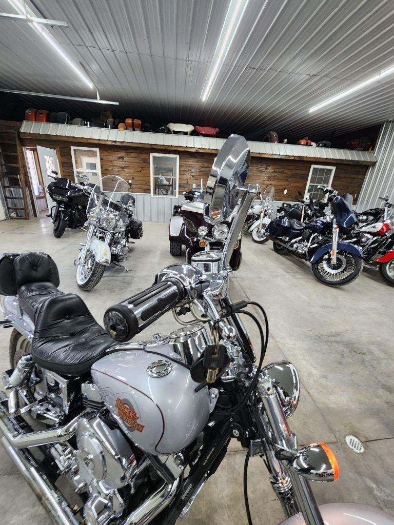Harley-Davidson FXDWG  2001