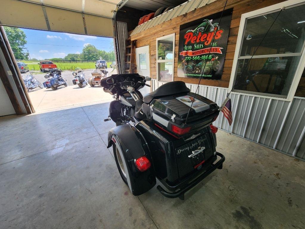 Harley-Davidson Tri Glide Ultra Classic  2013