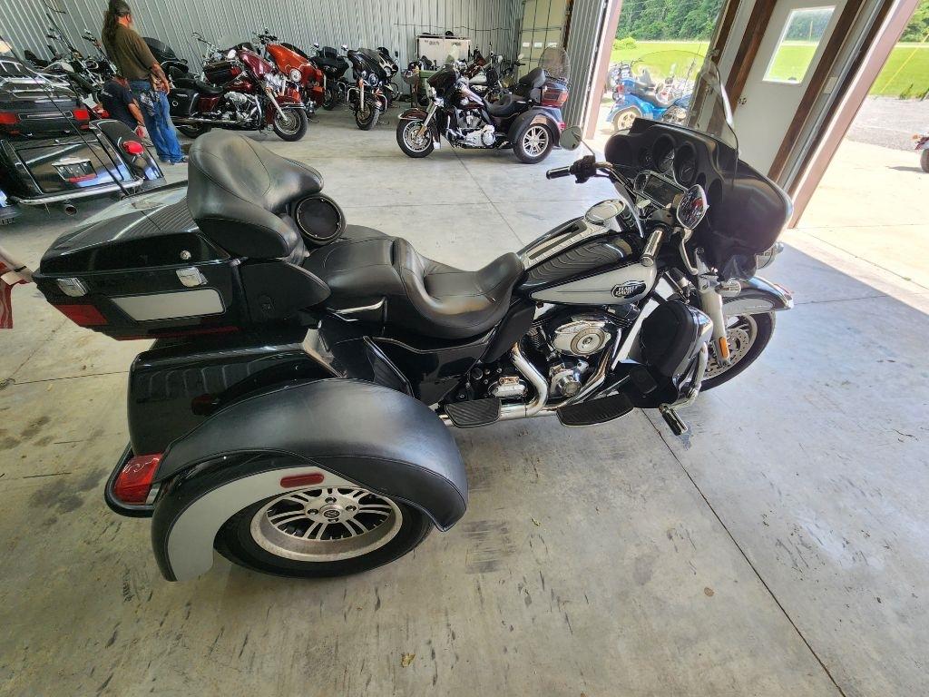 Harley-Davidson Tri Glide Ultra Classic  2013