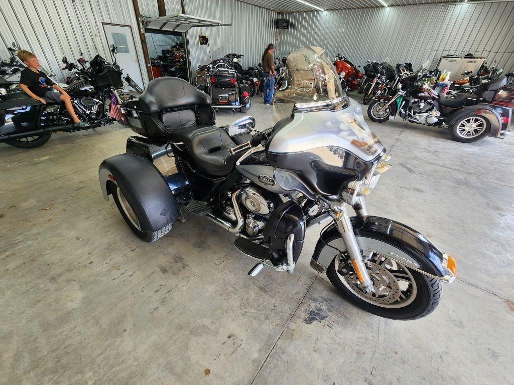 Harley-Davidson Tri Glide Ultra Classic  2013