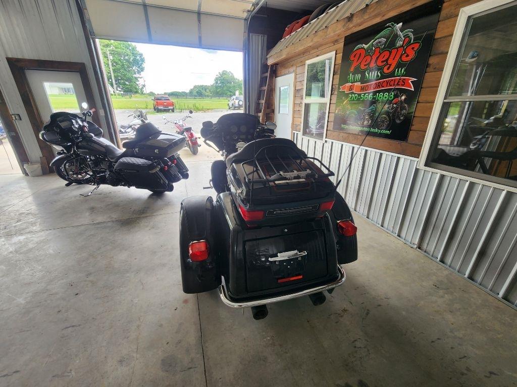 Harley-Davidson Tri Glide Ultra  2011