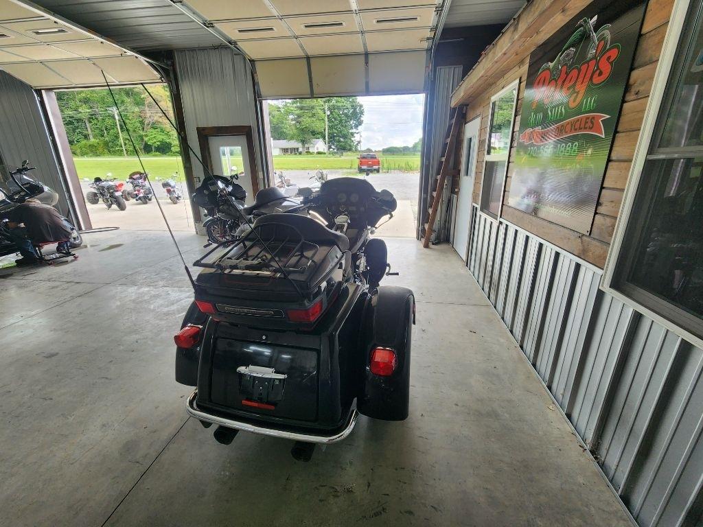 Harley-Davidson Tri Glide Ultra  2011
