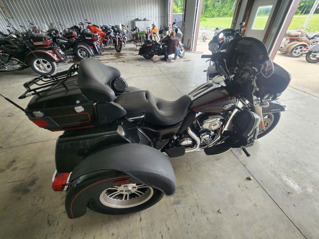 Harley-Davidson Tri Glide Ultra  2011