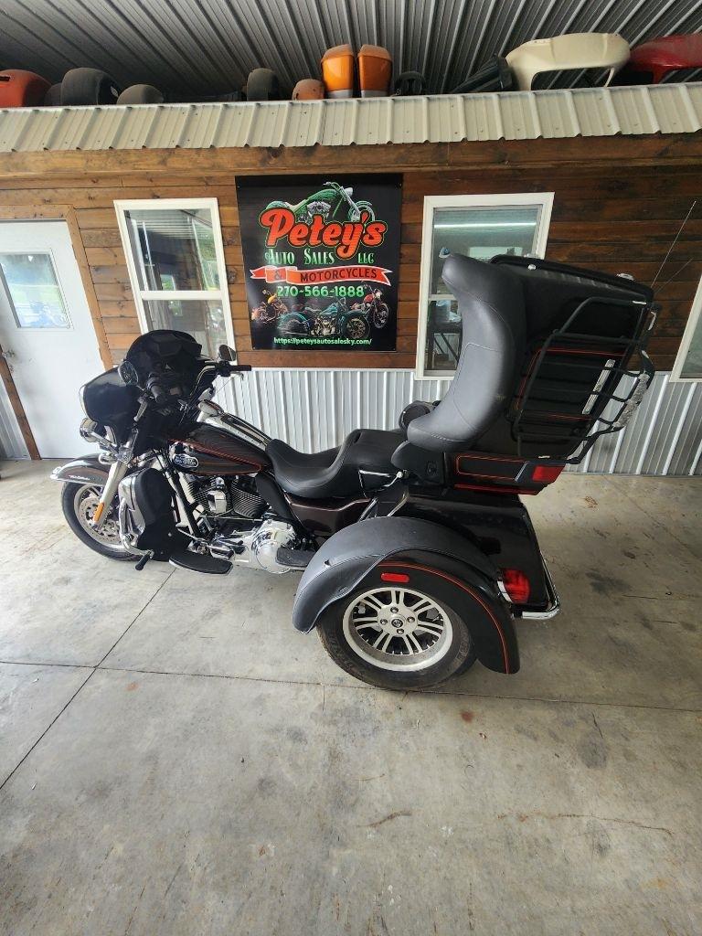 Harley-Davidson Tri Glide Ultra  2011