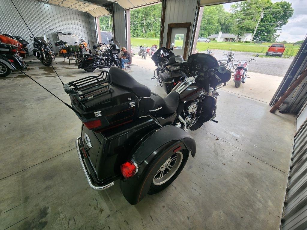 Harley-Davidson Tri Glide Ultra  2011