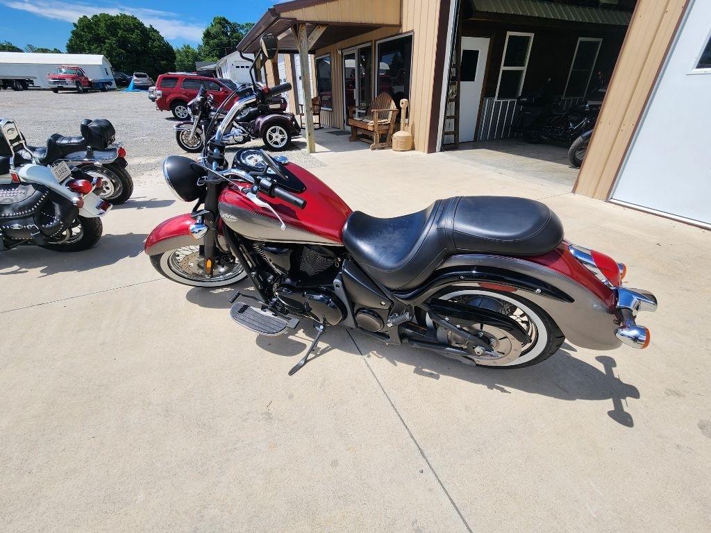 Kawasaki Vulcan 900 Classic  2016