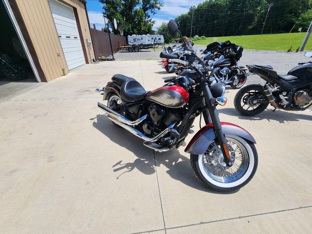 Kawasaki Vulcan 900 Classic  2016