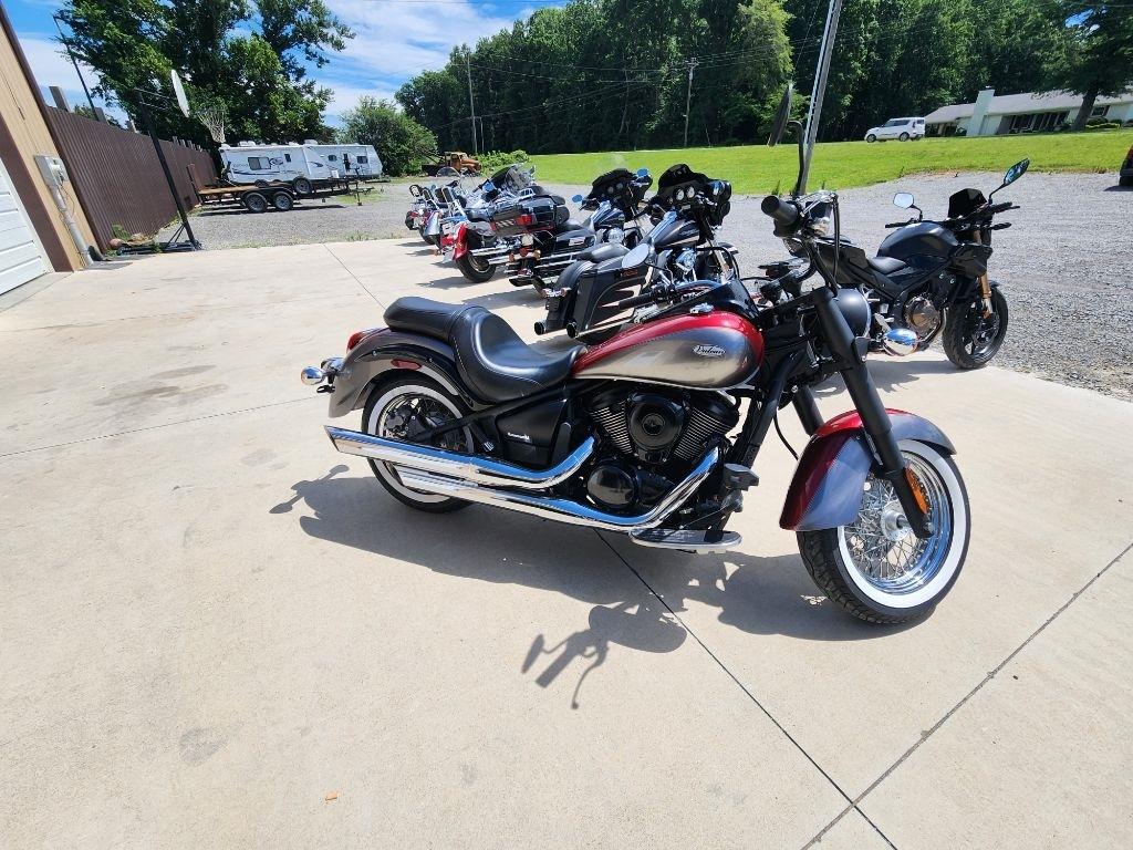 Kawasaki Vulcan 900 Classic  2016