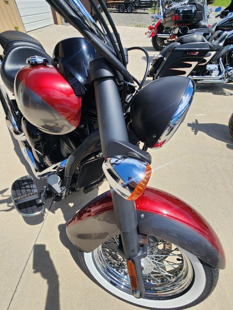Kawasaki Vulcan 900 Classic  2016
