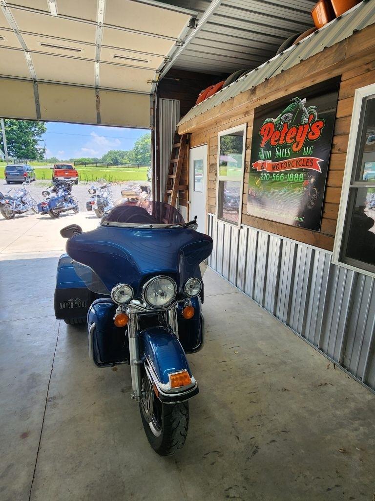 Harley-Davidson FLHTCUI  2006