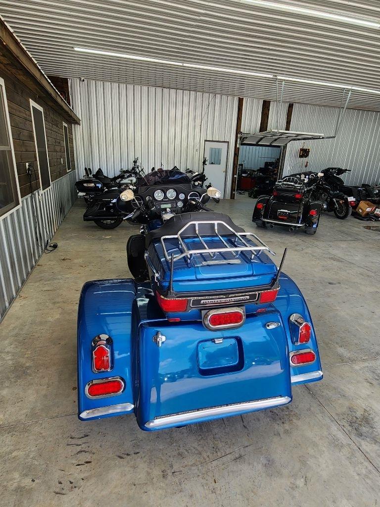Harley-Davidson FLHTCUI  2006