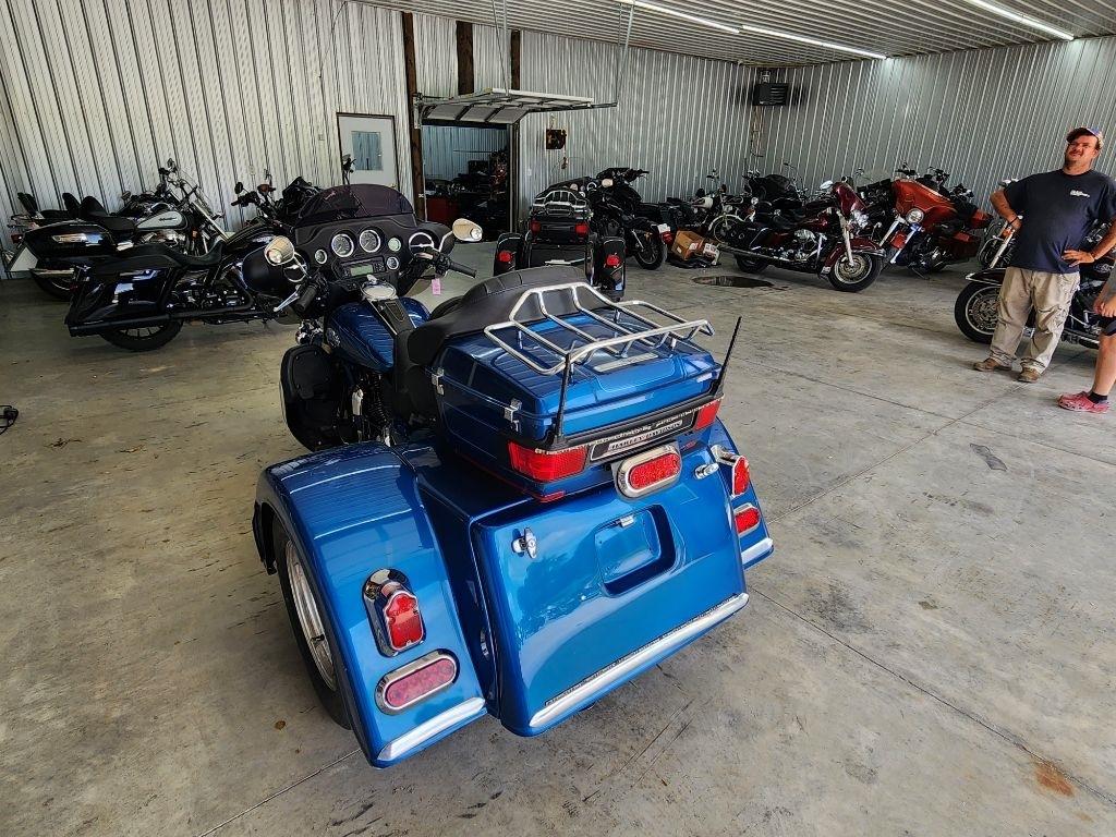 Harley-Davidson FLHTCUI  2006