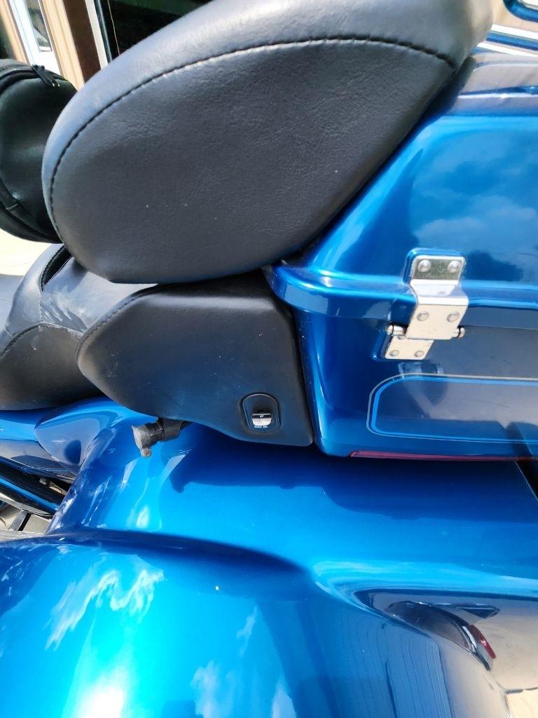 Harley-Davidson FLHTCUI  2006