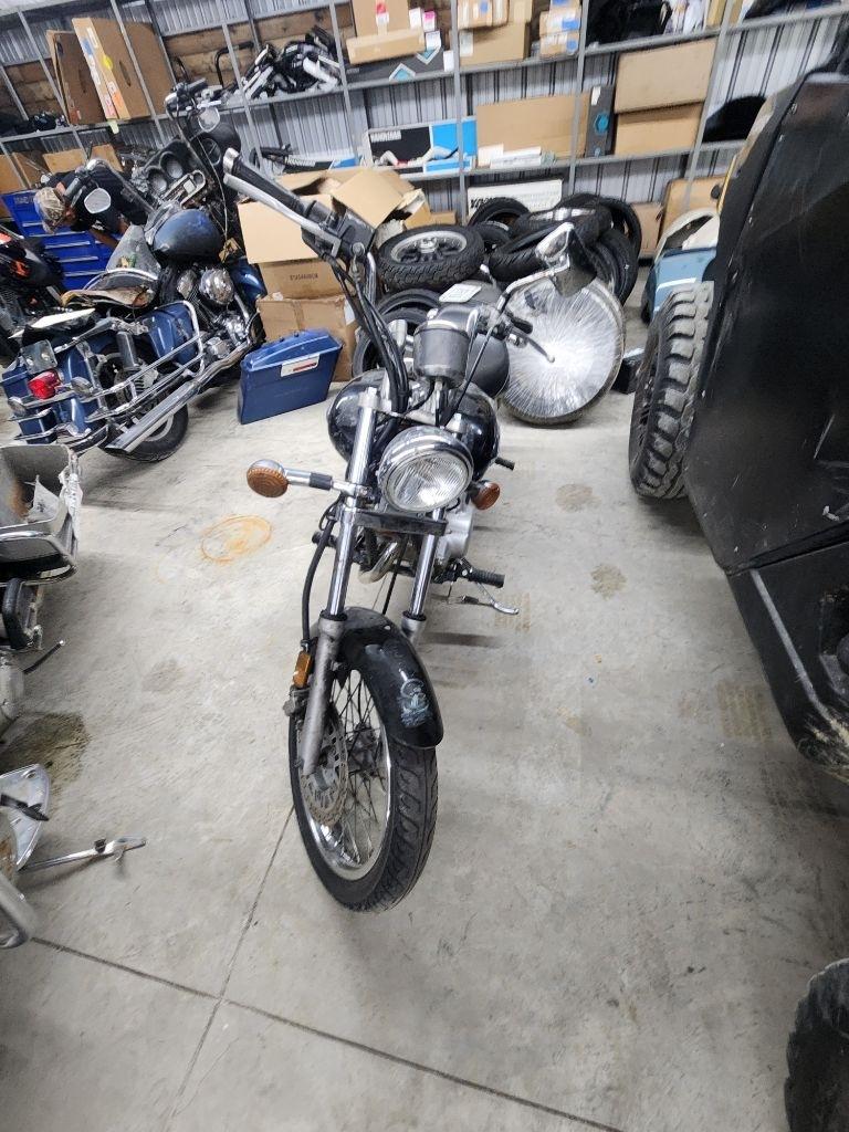 Kawasaki Eliminator 125  2005