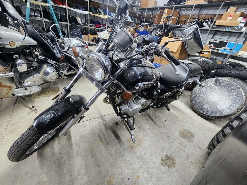 Kawasaki Eliminator 125  2005