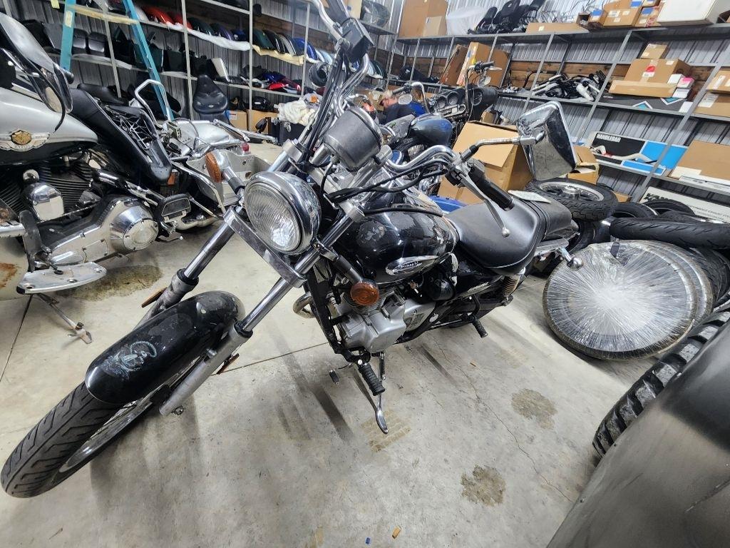 Kawasaki Eliminator 125  2005