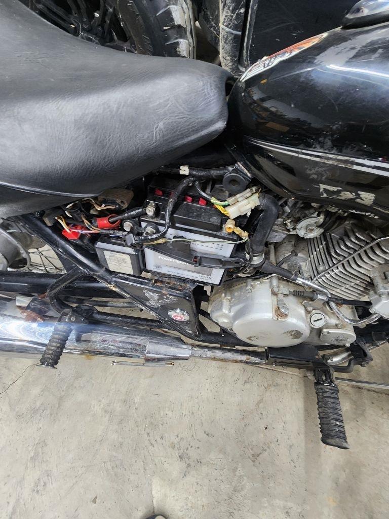 Kawasaki Eliminator 125  2005