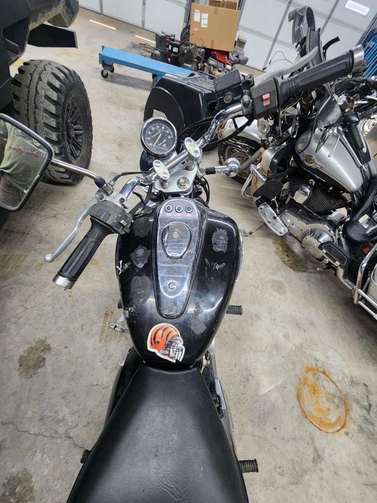 Kawasaki Eliminator 125  2005