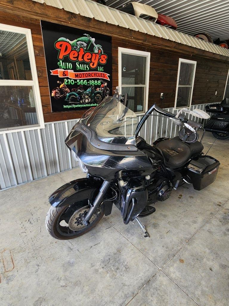 Harley-Davidson Road Glide Custom  2012