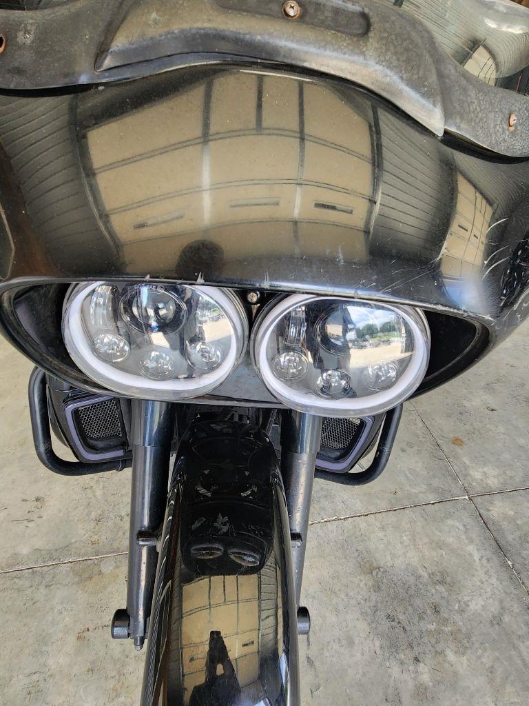 Harley-Davidson Road Glide Custom  2012