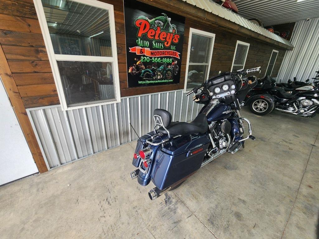 Harley-Davidson FLHTCU  2008