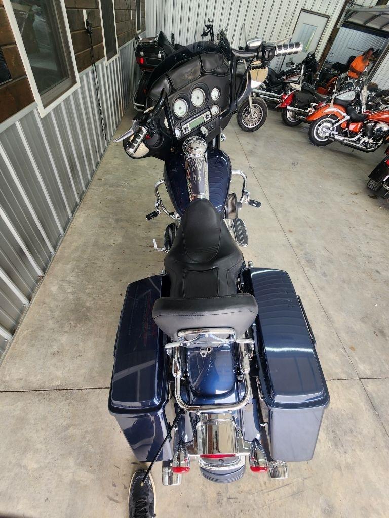 Harley-Davidson FLHTCU  2008