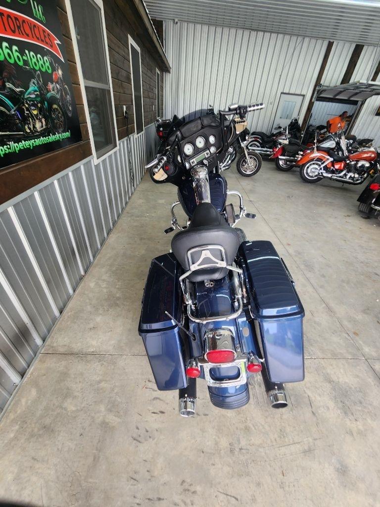 Harley-Davidson FLHTCU  2008