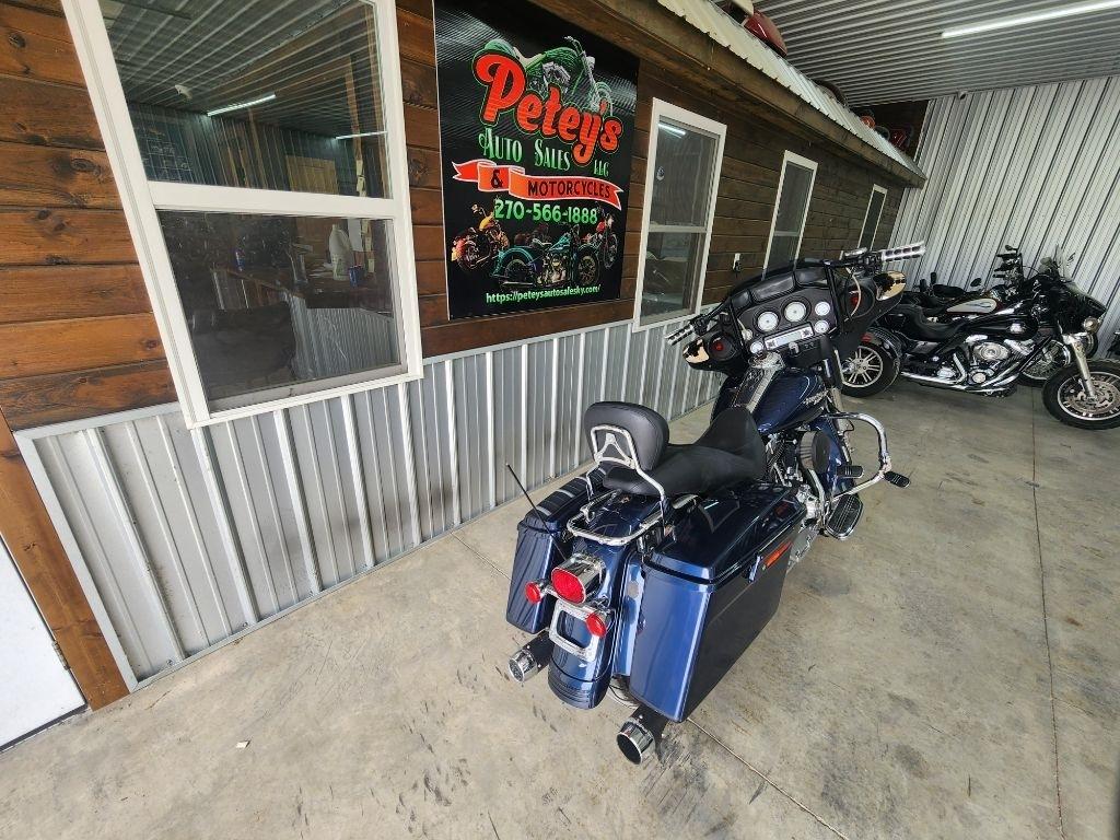 Harley-Davidson FLHTCU  2008