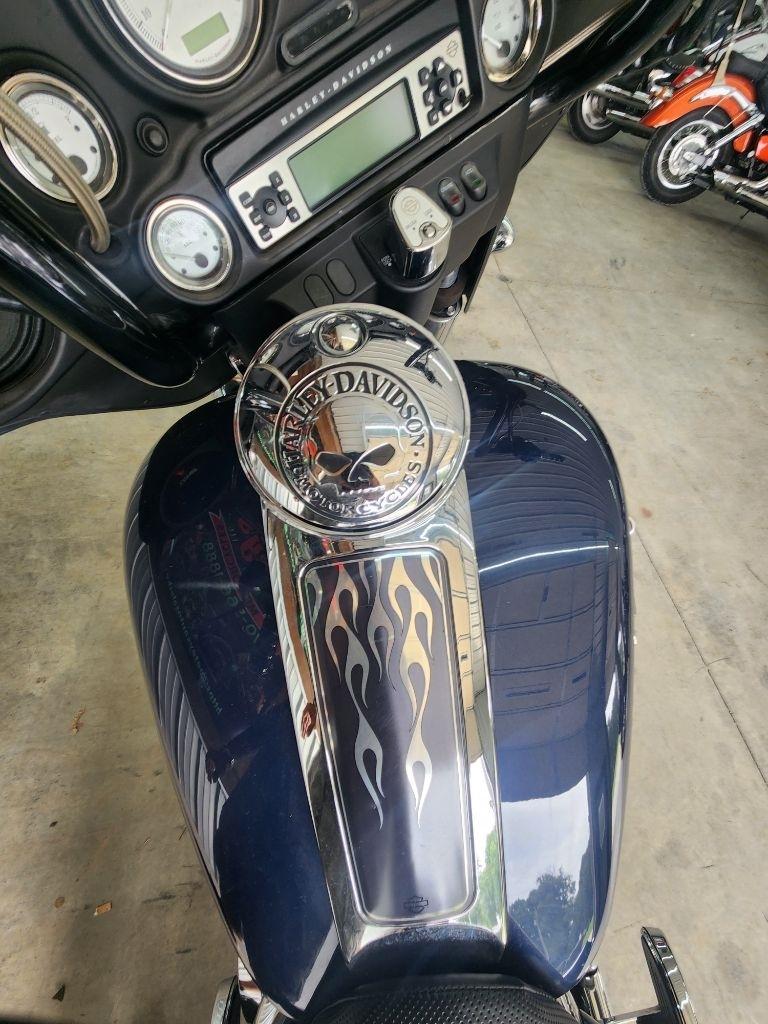 Harley-Davidson FLHTCU  2008