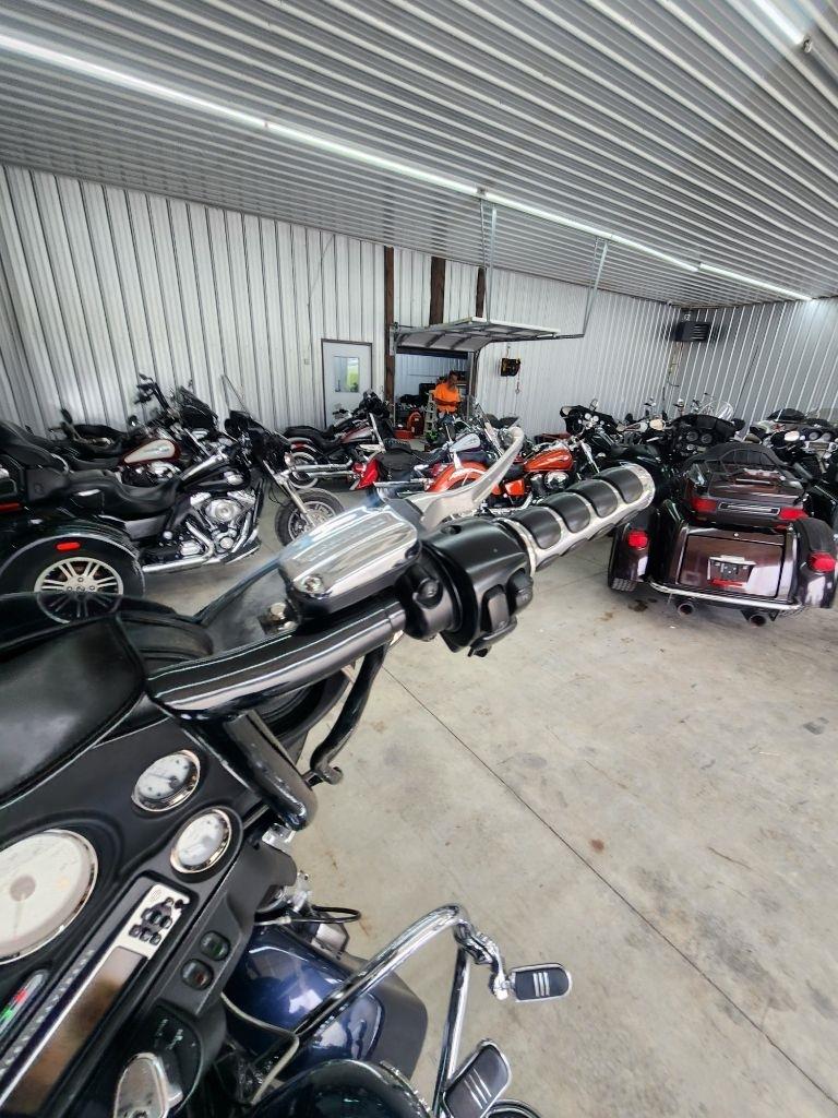 Harley-Davidson FLHTCU  2008