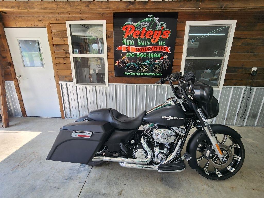 Harley-Davidson Street Glide  2013