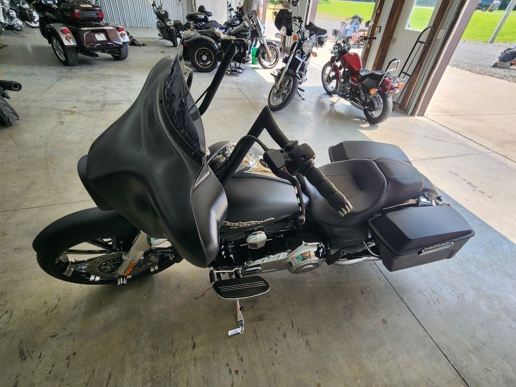 Harley-Davidson Street Glide  2013