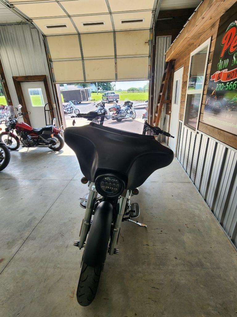 Harley-Davidson Street Glide  2013