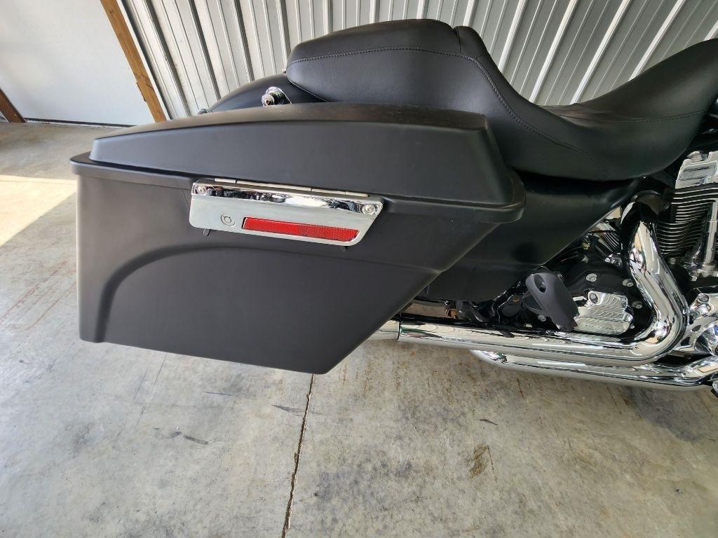 Harley-Davidson Street Glide  2013
