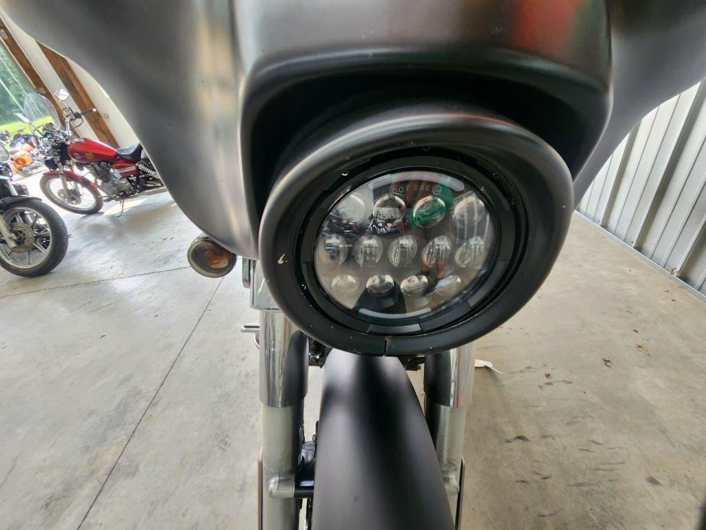 Harley-Davidson Street Glide  2013