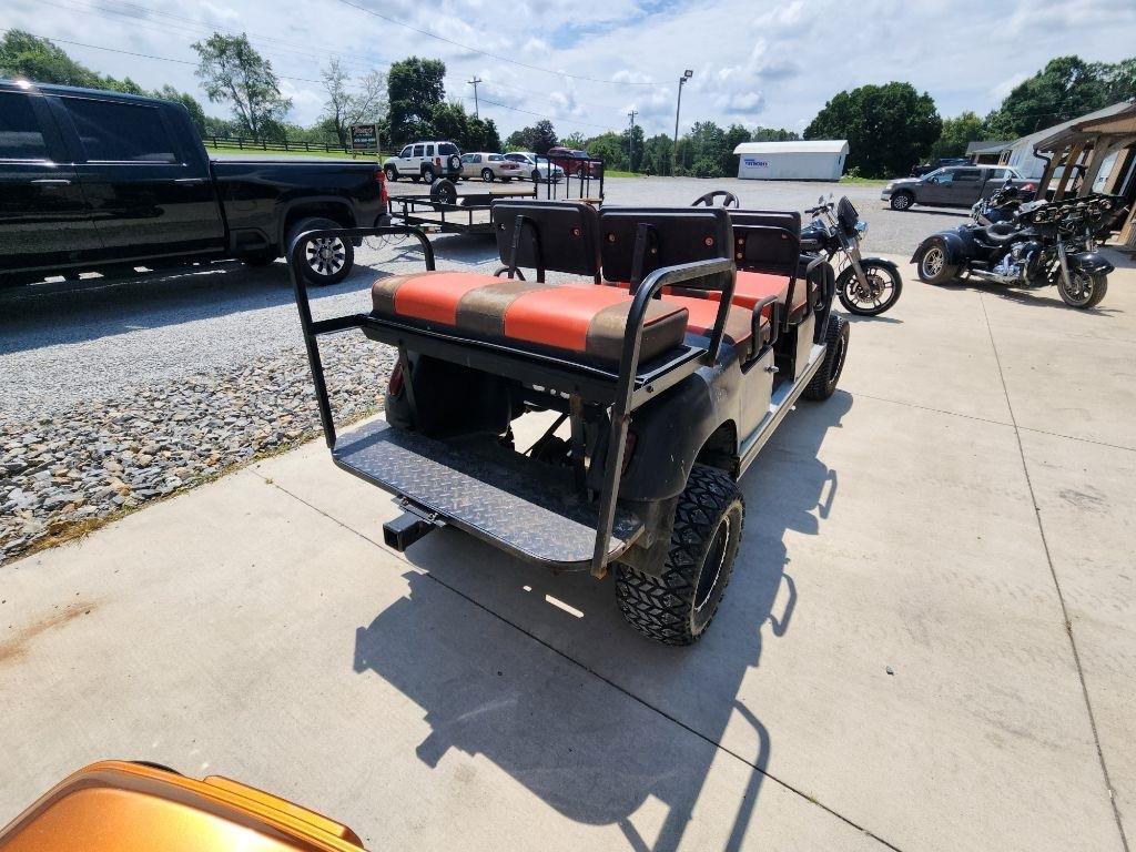 Club Car Golf Cart  1933