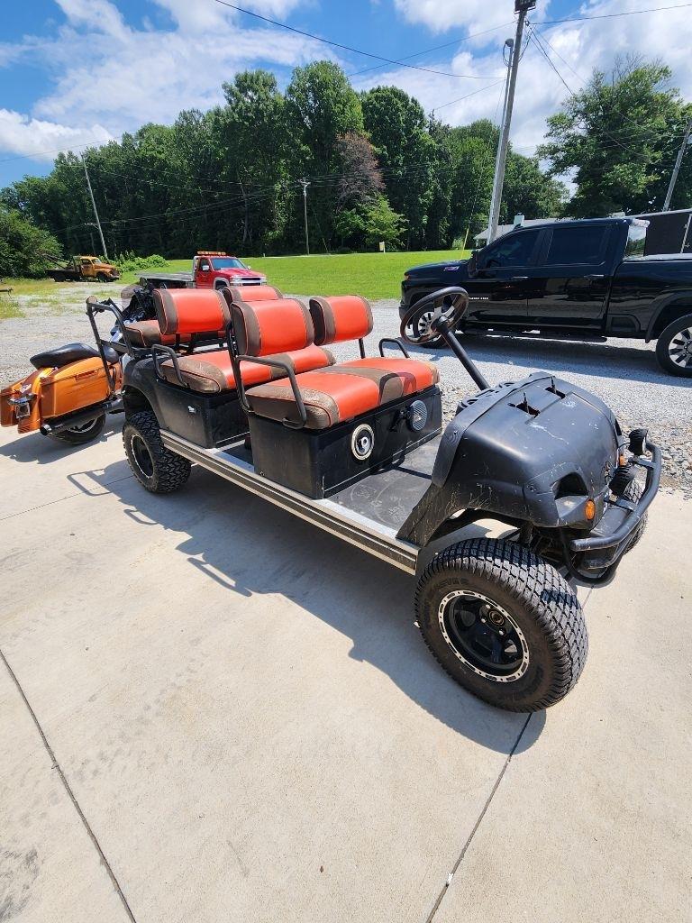 Club Car Golf Cart  1933