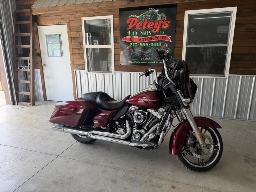 Harley-Davidson Street Glide  2014