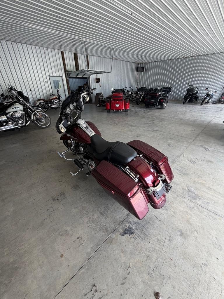 Harley-Davidson Street Glide  2014
