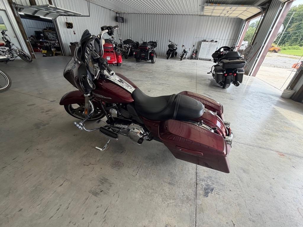 Harley-Davidson Street Glide  2014