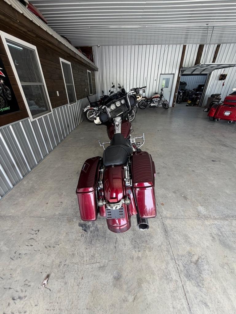 Harley-Davidson Street Glide  2014