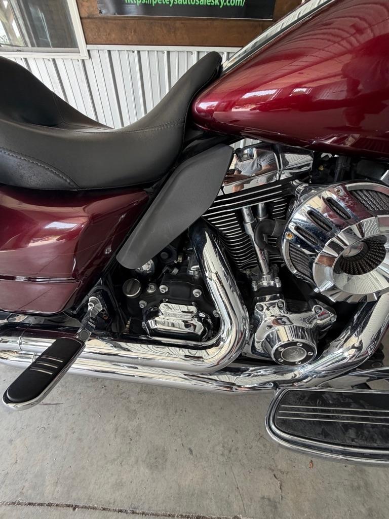 Harley-Davidson Street Glide  2014