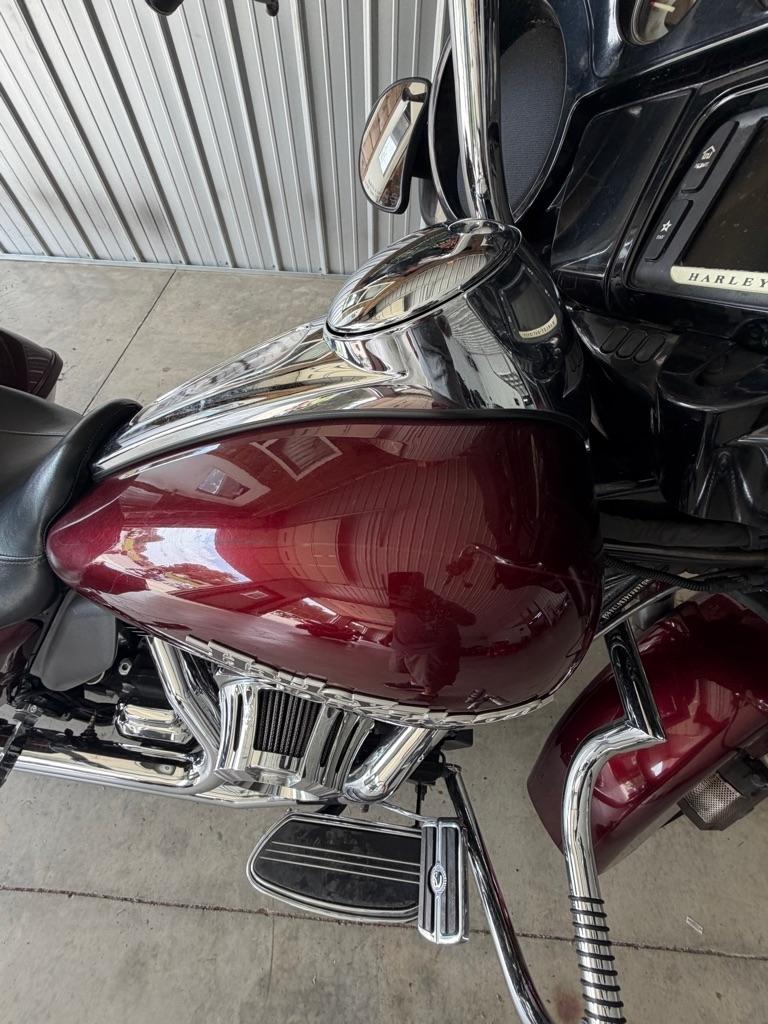 Harley-Davidson Street Glide  2014