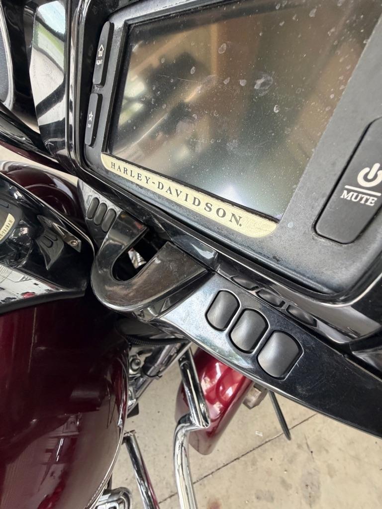 Harley-Davidson Street Glide  2014