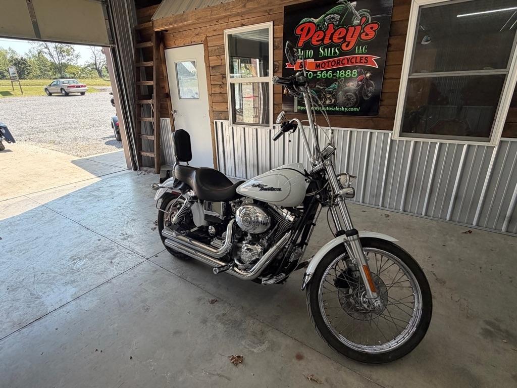 Harley-Davidson Dyna Wide Glide  2005