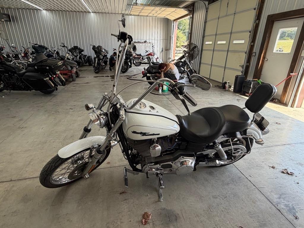 Harley-Davidson Dyna Wide Glide  2005