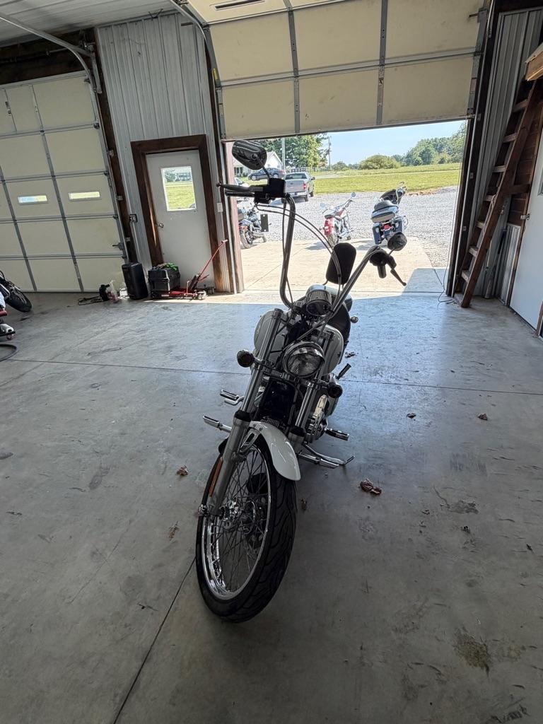 Harley-Davidson Dyna Wide Glide  2005