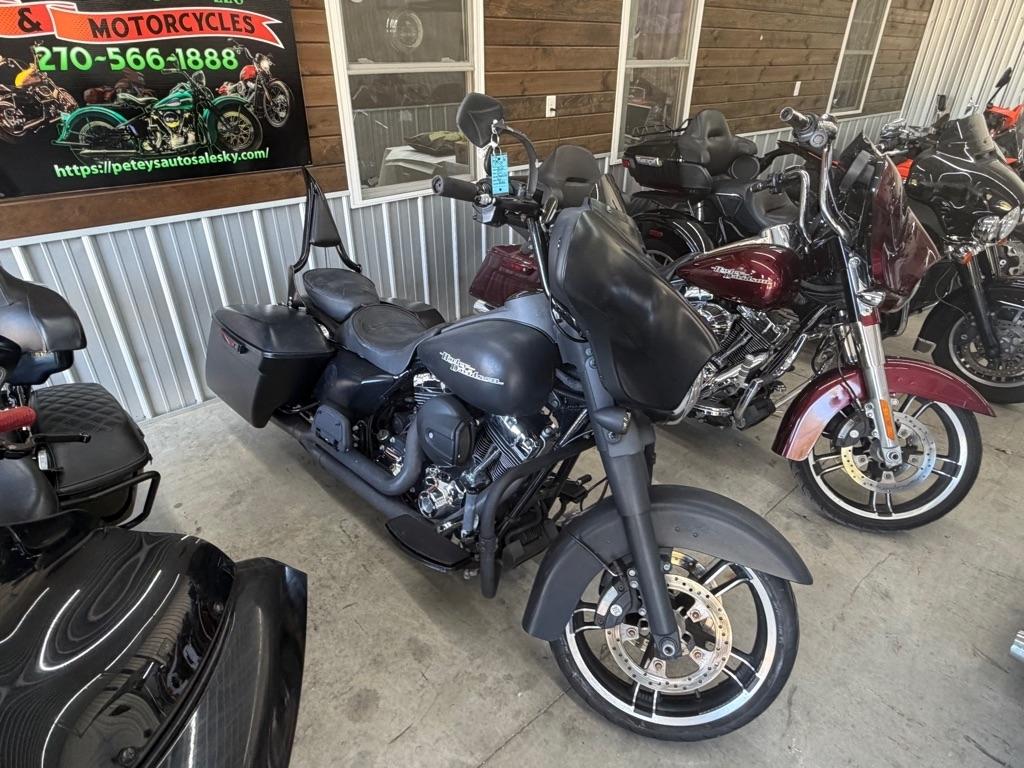 Harley-Davidson FLHX103  2014