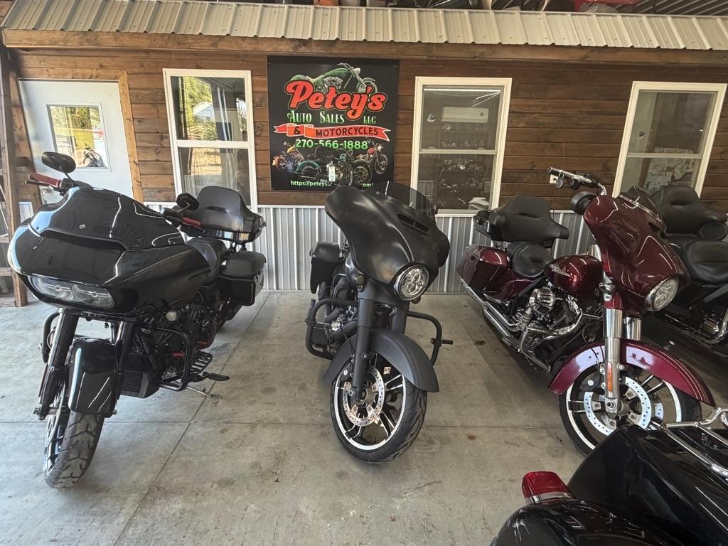 Harley-Davidson FLHX103  2014