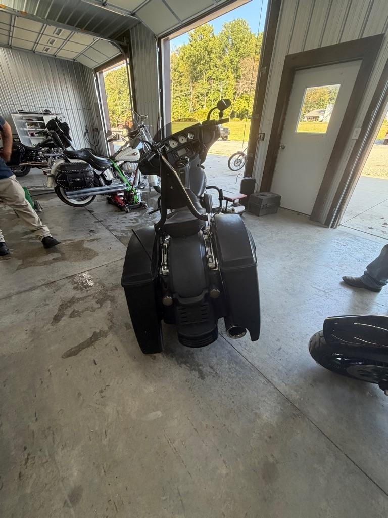 Harley-Davidson FLHX103  2014